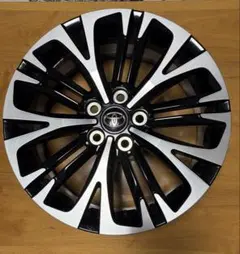 トヨタ 純正 18インチ アルミホイールのサムネイル