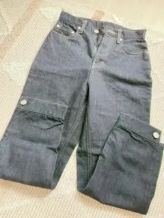 ムルーア　デニムパンツ
