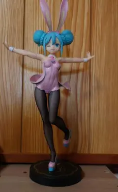 BiCute Bunnies Figure 初音ミク ウィンクパールピンクver