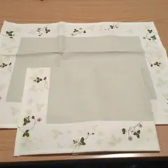 WEDGWOOD 花柄ランチョンマット 2枚セット