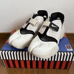 ナイキ　アクアリフト　Nike aqua rift