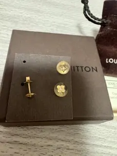 2025年最新】ルイヴィトン ピアスの人気アイテム - メルカリ