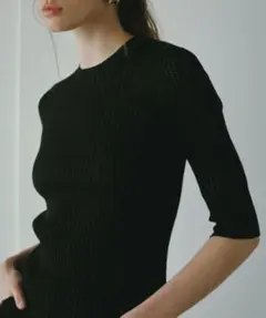 NOWNS Seine Pleats tops ブラック 半袖カットソー - メルカリ