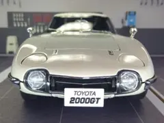 AUTOart 1/18 TOYOTA 2000GTのサムネイル