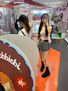 グレー インナーパンツ付き プリーツミニスカートのサムネイル