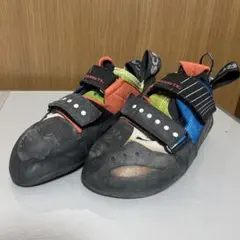 Item thumbnail for item ffbf541a-b974-4245-9cfb-1b609f05b503