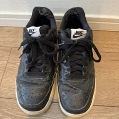 NIKE スニーカー 黒 ブラック 24.5