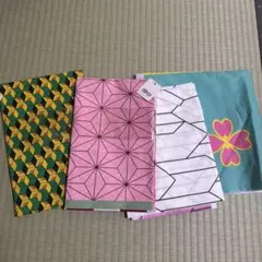 鬼滅の刃　ハギレ布　サイズ108㎝×1m