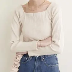 mickkie様専用　スクエアネックTOPS