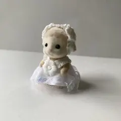 シルバニア　着せ替え服　ヘッドドレス　ワンピース　ひつじ赤ちゃん　ハンドメイド