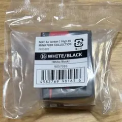 ナイキ　MINIATURE COLLECTION　WHITEBLACK