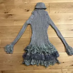 ハイネックニット