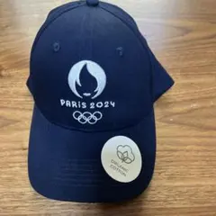 Item thumbnail for item 58a8a4e3-c197-4332-adfc-c62a8fcc21f6