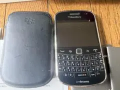 【ラスト1】SIMフリー BlackBerry Passport 黒　ブラック ラスト1】SIMフリー BlackBerry Passport 黒 ブラック - メルカリ