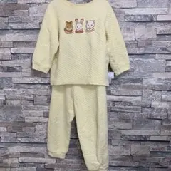 UNIQLOキルティングパジャマ シルバニアファミリー刺繍柄付き 100cm