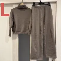 ニットセットアップ