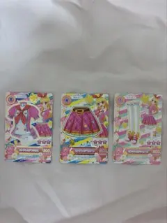 アイカツカード 星宮いちご　ピンクトルテコーデ