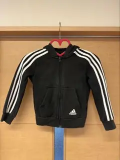 adidaskids フード付きパーカー 黒