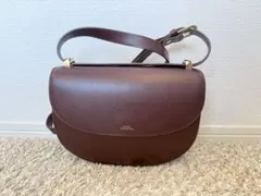 A.P.C. ショルダーバッグ ワインレッドのサムネイル