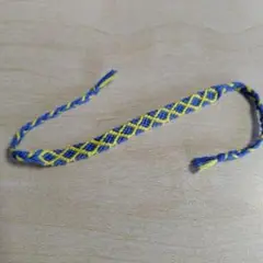 ミサンガ