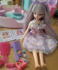 ゆめいろリカちゃん ゆめいろヘアメイクバッグ〈ピンク〉セット