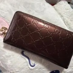 GUCCI グッチ 長財布 グッチシマ GG柄 ラウンドファスナー ピンク