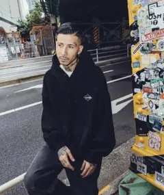 Subciety パーカー　GIANT SIZE PARKA ブラック