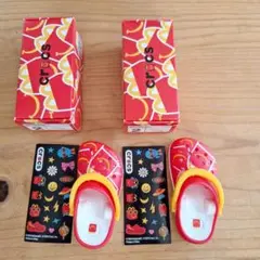 海外限定 マクドナルド クロックス キーホルダー キーリング 4種 セット LOT 4 MCDONALD'S CROCS KEYCHAIN YELLOW BLUE WHITE RED TOY
