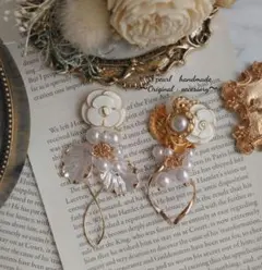 アンティーク調カメリアボタンカボション