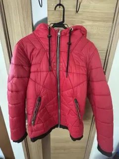 DIESEL ディーゼル 赤 ダウンジャケット キルティング フード付き　M