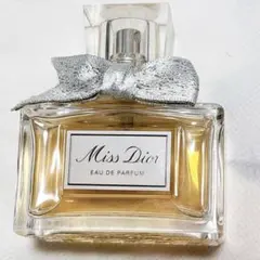 Miss Dior Eau de 香水　ミスディオール　オーデパルファム