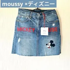 moussy×Disney 　ディズニー　デニムパンツ　希少　ディズニーランド moussy×Disney ディズニー デニムパンツ 希少 ディズニーランド