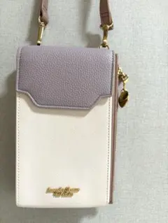 【未使用品】Samantha Thavasa ウェーブフラップ　スマホショルダー