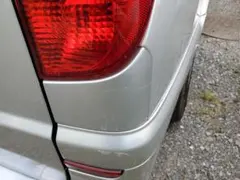 ベンツ ビアノ 639811 右リア バンパーエッジ