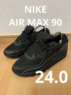 NIKE スニーカー