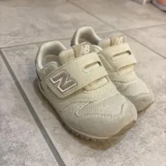 New Balance ベージュ スニーカー 13cm