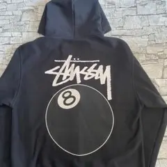 【オーバーサイズ】ステューシー⭐️バックビッグロゴ　パーカー　8ボール　入手困難 2025年最新】stussy 8ボール パーカーの人気アイテム - メルカリ