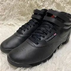 ✨未使用級✨ Reebok クラシックブラック ハイカットスニーカー 26cm黒