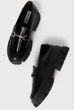 steven madden プラットフォームローファー