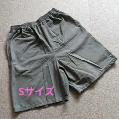 ハーフパンツ カーキ Sサイズのサムネイル