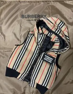 バーバリー　ダウンベスト　3Ｙ　アイコンストライプ