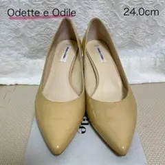 Odette e Odile エナメルパンプス ベージュ 24.0