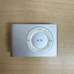 Apple iPod 4GB シルバー カバー付き ジャンク品 - メルカリ
