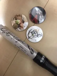 luz、缶バッチ、XYZ、ペンライト