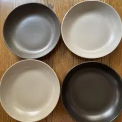 JUNKKO KOSHINO ストーンウェア　カレー　パスタ皿4枚セットのサムネイル