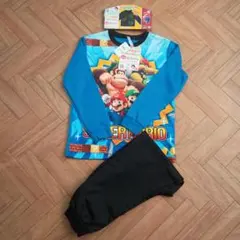 【スーパーマリオ 】キッズ　光るパジャマ　130 長袖長ズボン　肌側綿100