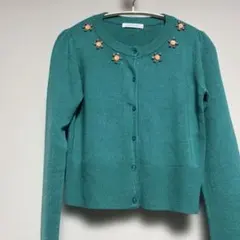ターコイズ ニットカーディガン 花モチーフ