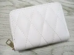 格安 新品 財布 レディース 二つ折り コンパクト ラウンド キルティング WH