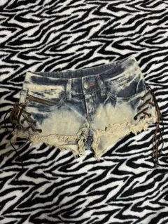 d.i.a フェザー付き　編み上げ　ショーパン