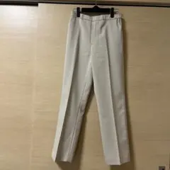 ベージュ スラックス レディース